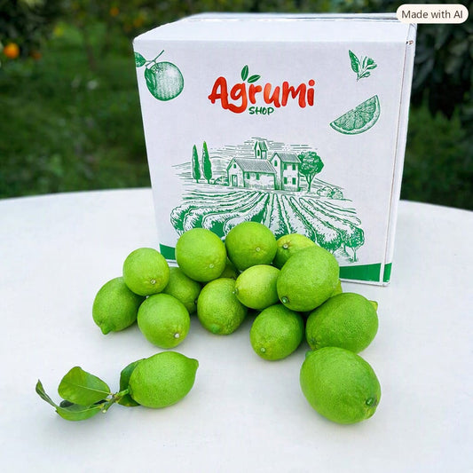 Limoni Verdello verdi di Calabria davanti alla cassetta AgrumiShop